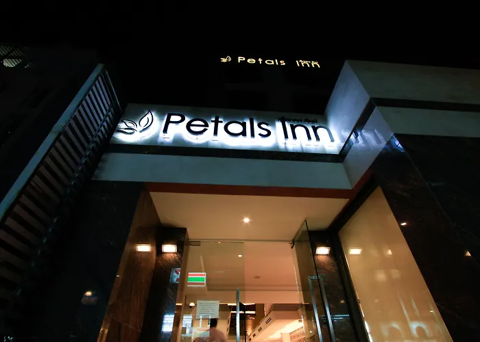 Petals Inn