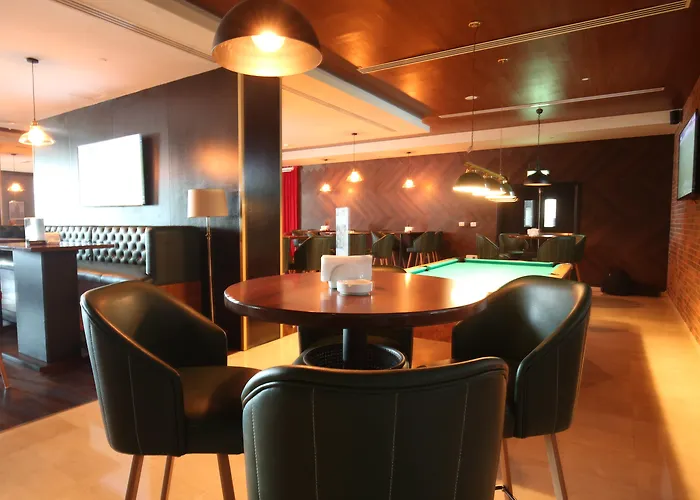 Holiday Inn Express Dubai Airport By Ihg