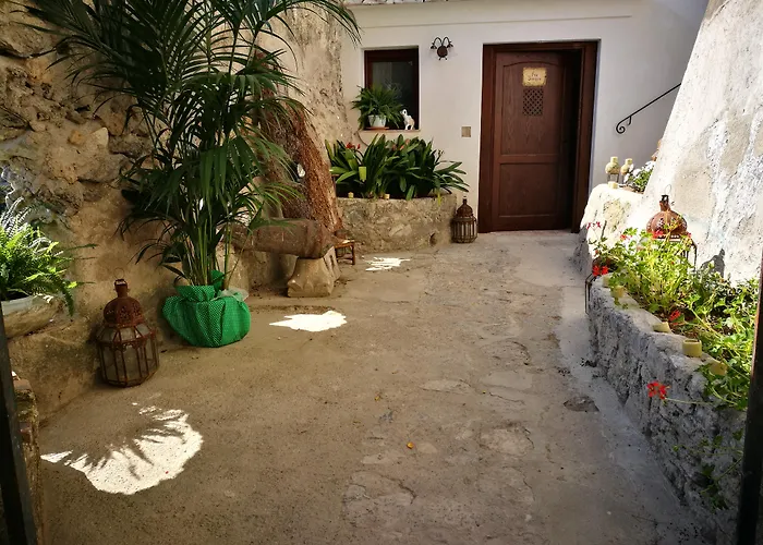 Badia Santa Maria De' Olearia (Adults Only)