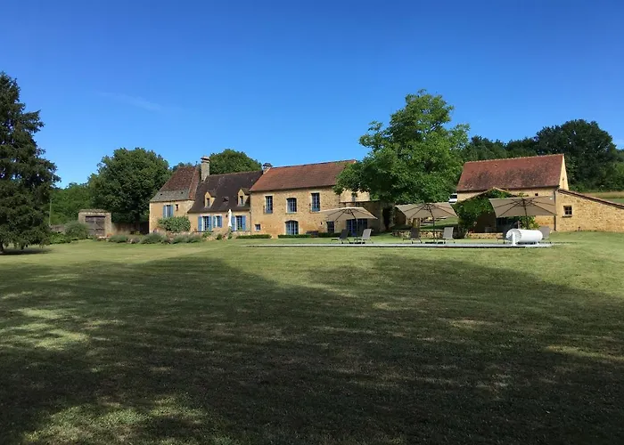 Par La Riviere