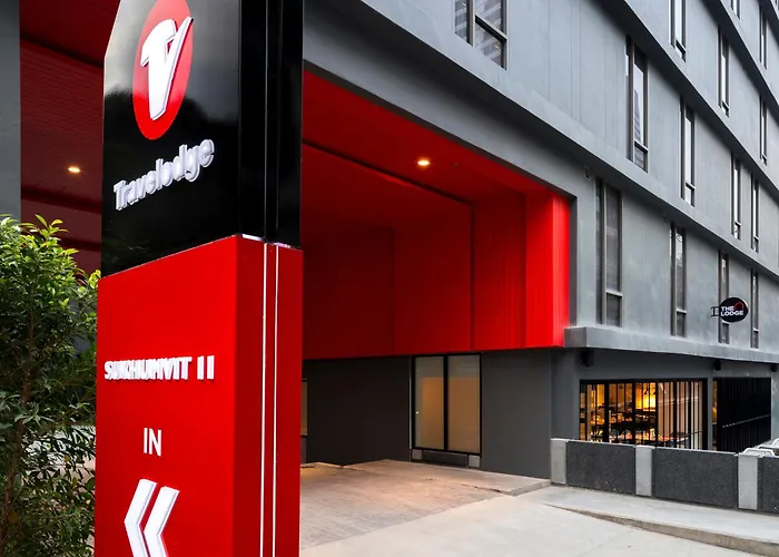 Travelodge Sukhumvit 11