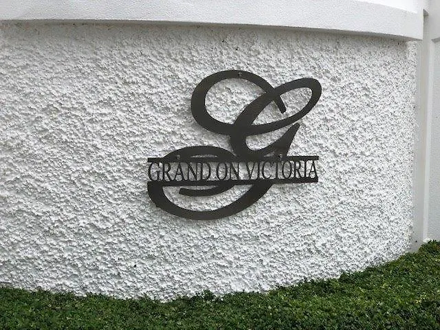 Grand On Victoria