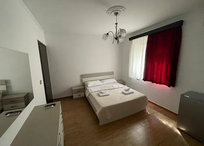 Centre Hotel