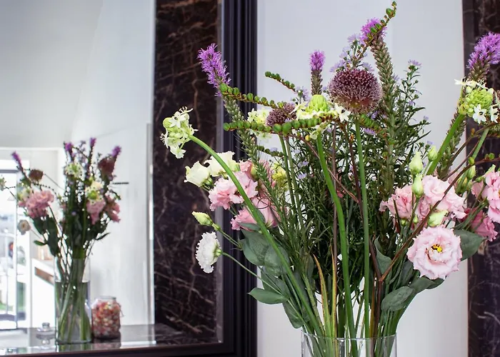 The Hamptons Boutique Hotel