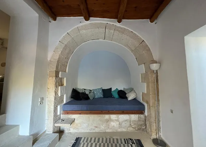 B&B Monastiriako