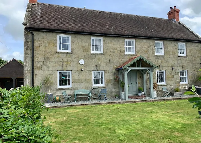 Lodbourne Farmhouse B&B