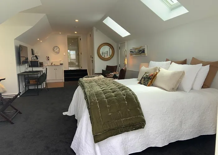 The Greytown Loft