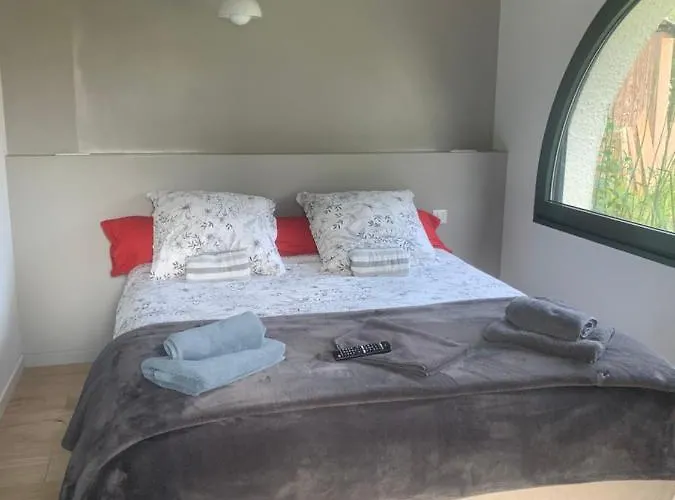 Villa 37