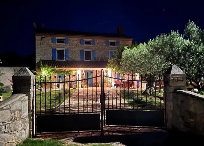 Farmhouse Cubani