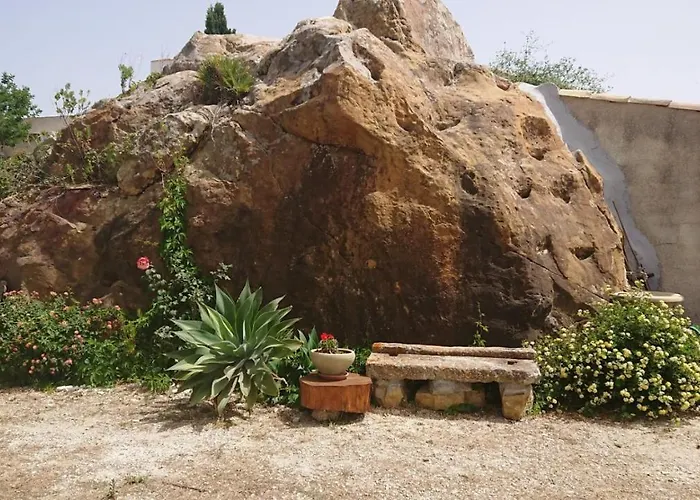 Helimos B&B With Segesta Temple View Near Castellammare Del Golfo