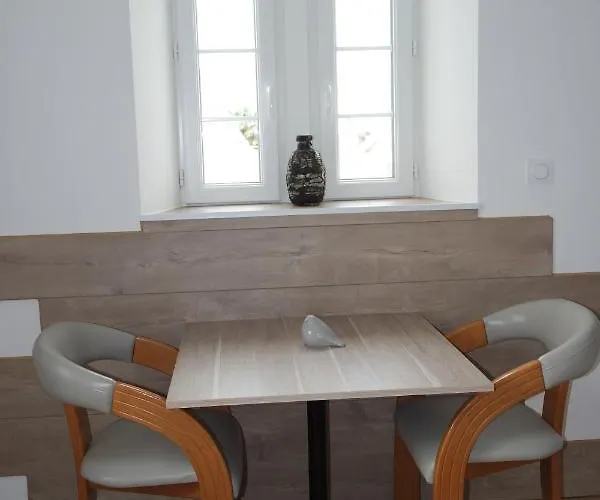 Logement De La Sittelle