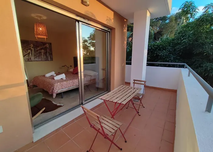 Villa Aguilas Club Guest House