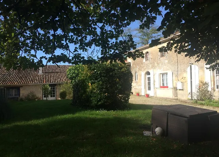 Les Demeures De La Laigne