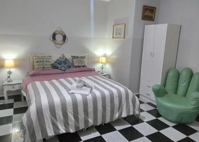 Salvone'S House B&B