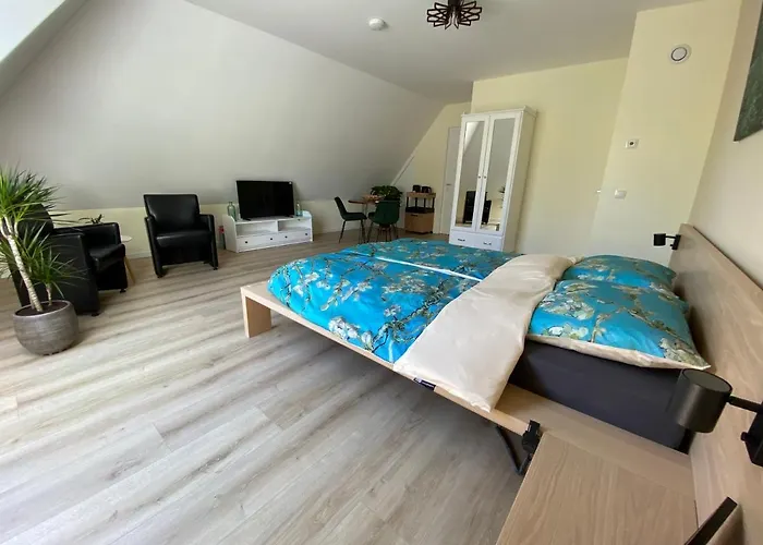 B&B Bosstee