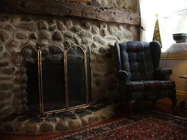 1842 Bed & Breakfast
