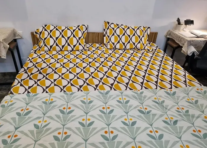 Homtel-1Bedroom Home Stay By Pushpanjali Qlh