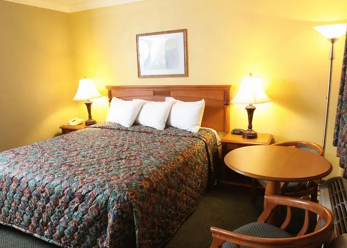 Skyways Hotel