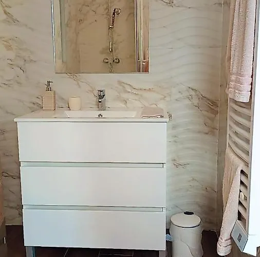 Agréable chambre dans le maquis