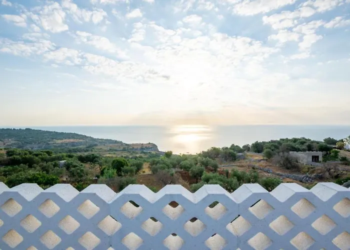 Finisterrae Rooms And Suites