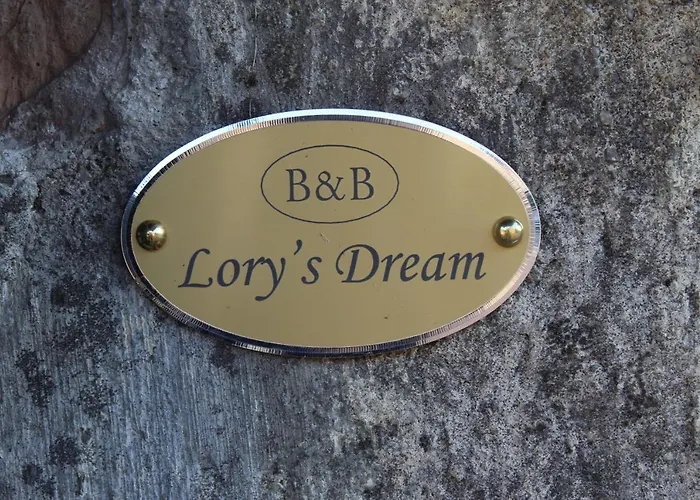 B&B Lory'S Dream