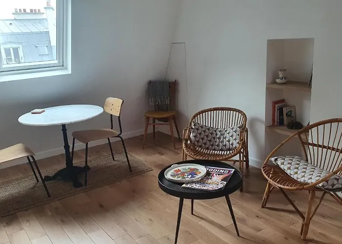 Chambre D'Hotes Confort Et Charme Paris 9Eme