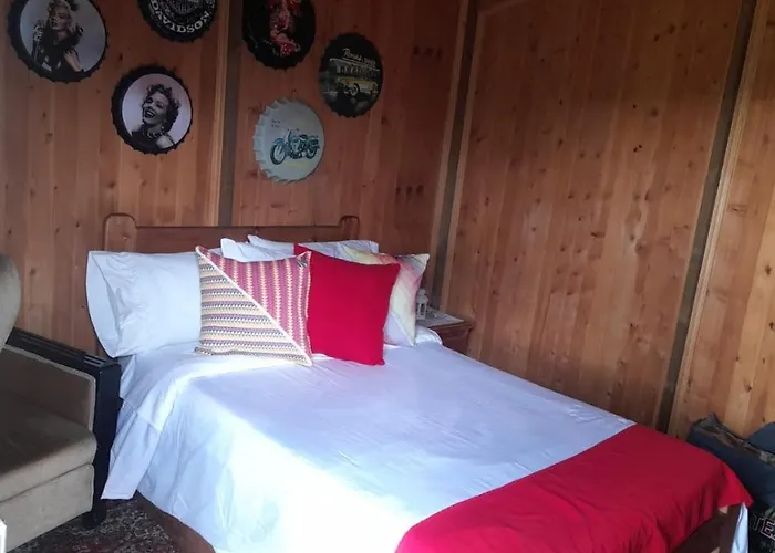 Moon Night Hostel-Santa Elena Pantanillo