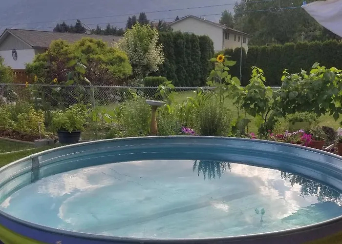 Global Village Permaculture Bnb