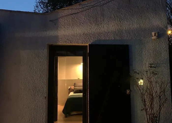 Villa 37