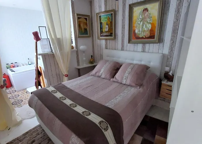 Demeure Prosper 1 chambre d'hôte privative avec petit déjeuner compris