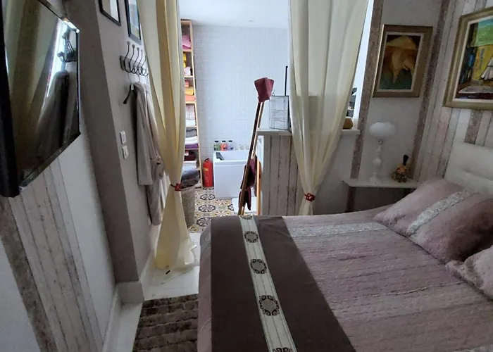 Demeure Prosper 1 chambre d'hôte privative avec petit déjeuner compris