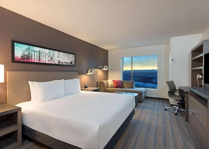 Hyatt House Denver Downtown