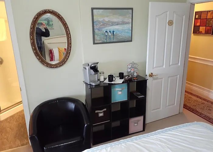 Rae Leigh Heights Bnb