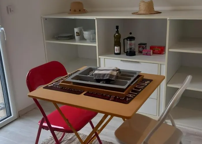 Chez Elisa