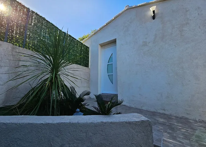 Ô Balinais mini villa avec spa et piscine privative Marseille