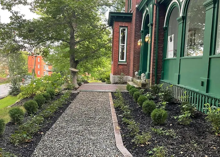 Ile De Garde B&B Sherbrooke
