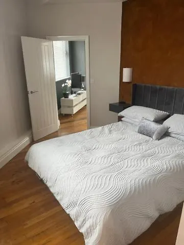 The Tavern Bed And Breakfast