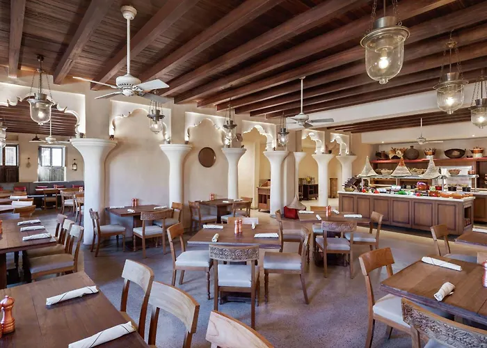 Al Seef Heritage Hotel Dubai, Curio Collection By Hilton