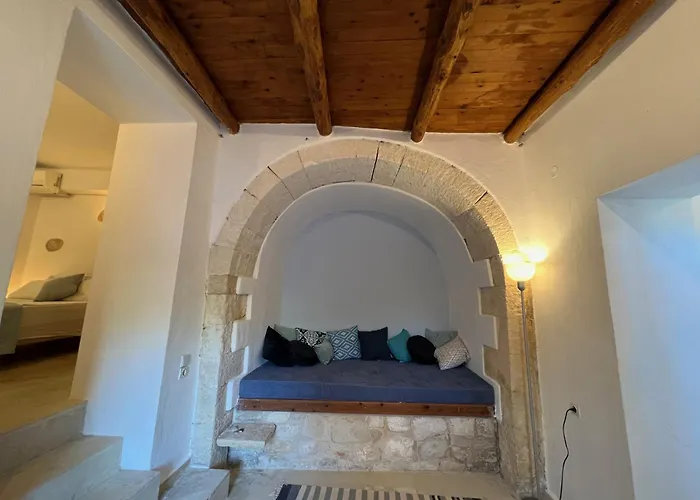 B&B Monastiriako