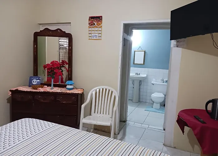 Tina'S Guest House Ocho Rios