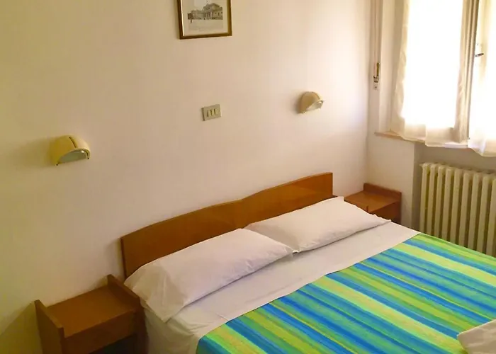 Hotel Alessi** Rimini