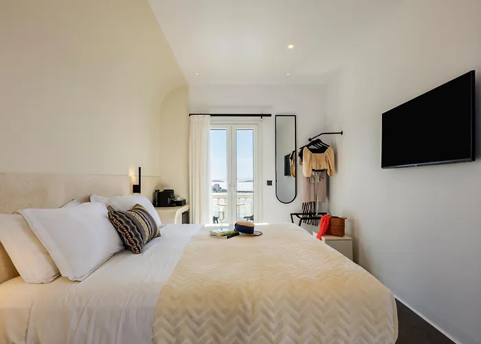 Yalos Hotel Sunset View Mykonos Town Private Rooms