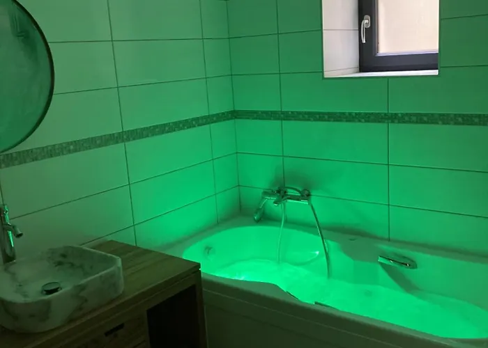 Chambre d'hôtes Bambou- A l'Ombre des Tilleuls