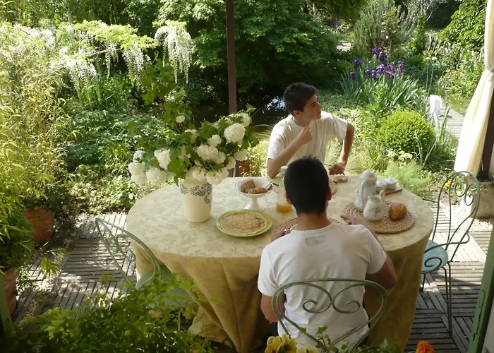 Chambres Au Jardin