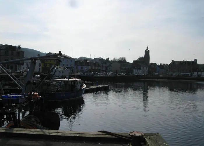 Knap Guest House