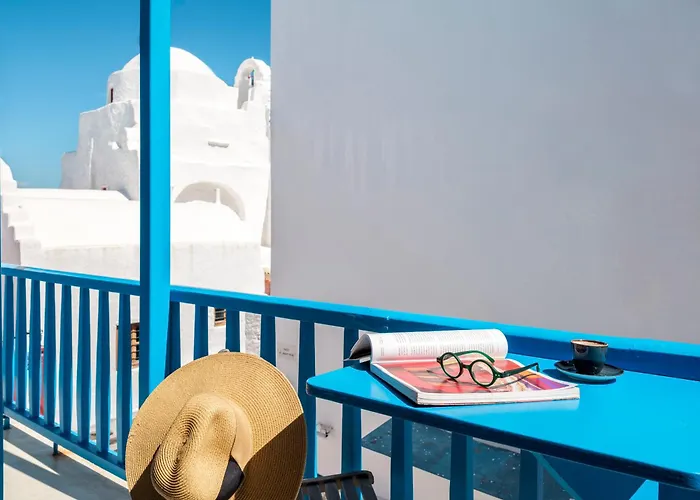 Bluetopia Suites