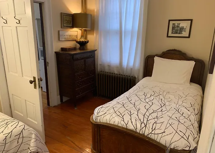 Stevenson Farms-Harvest Spa B & B