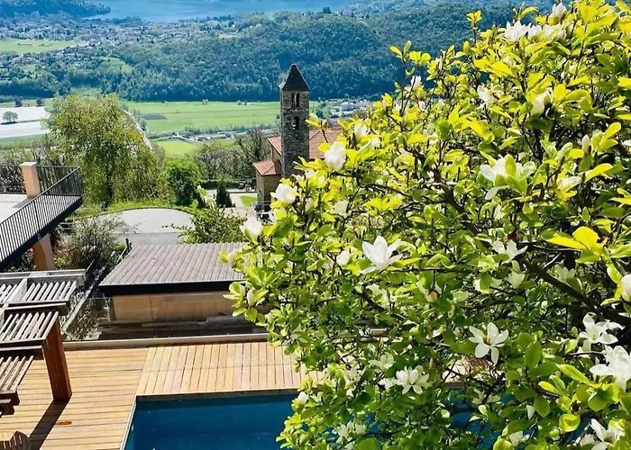 Family Suite With Garden And Amaizing View To Lugano