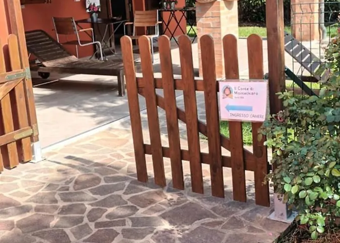 Il Conte di Montechiaro Rural B&B