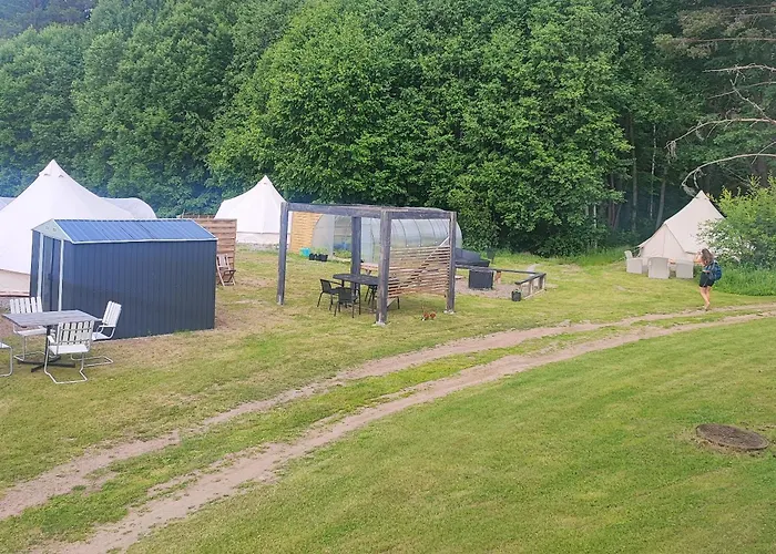 Sjugare Gard Bed & Breakfast